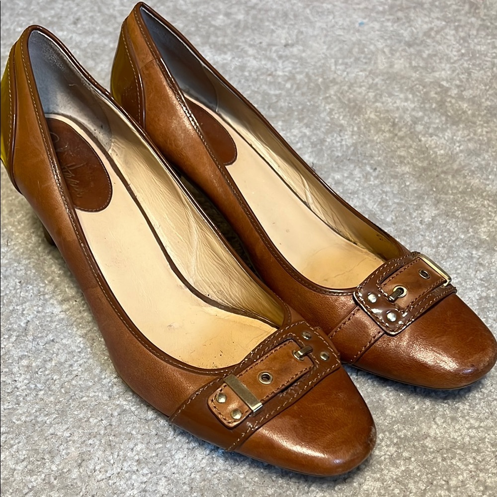 Cole Haan Womens Brown Leather Buckle Kitten Heel Pumps Brown Almond Toe Shoes
